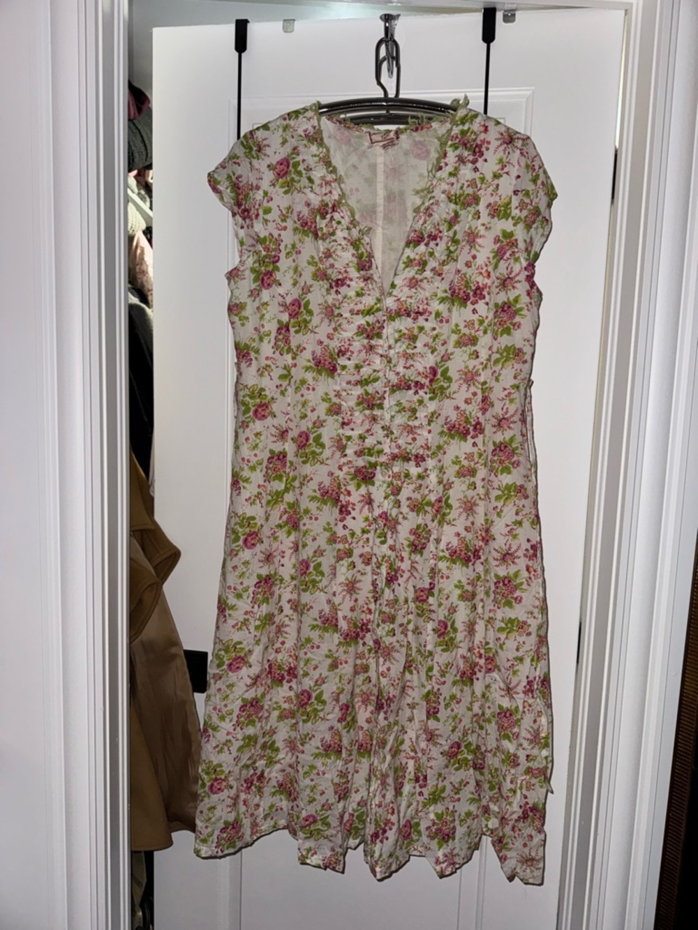 VINTAGE APRIL CORNELL Floral V-Neck Cap Sleeve Dress – Pink & Green